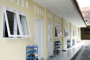 Asrama Santri Putri Pondok Pesantren AlHadi