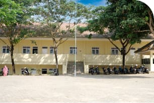 Gedung Kelas Putra Pondok Pesantren AlHadi